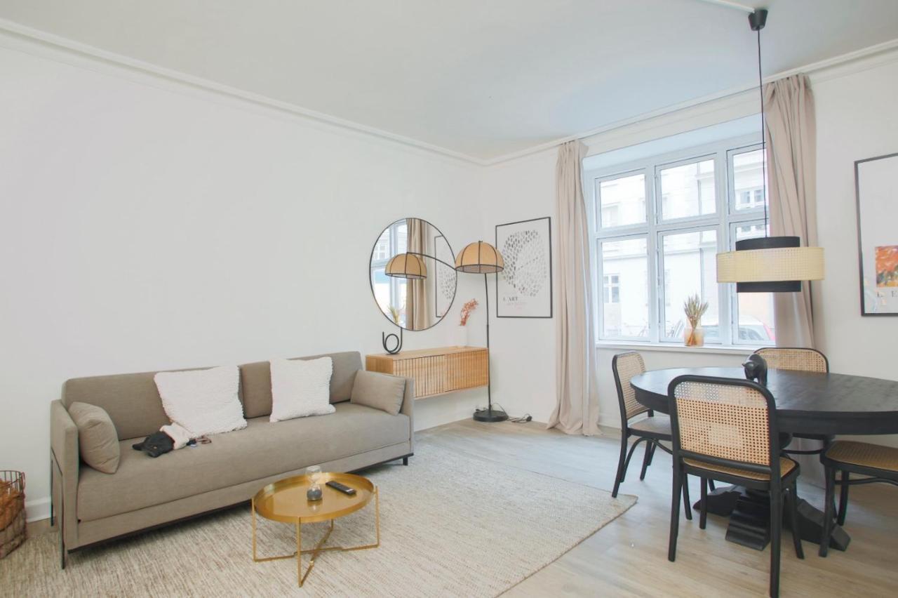 Homely 1 Bedroom Flat By The Copenhagen Lakes Buitenkant foto
